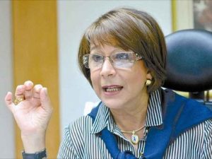 Rectora Jessy Divo de Romero 2