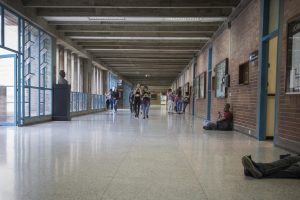 Divorcios, contratos, poderes UCAB