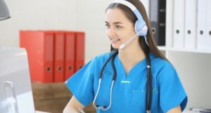 UCV instala centro de atención médica