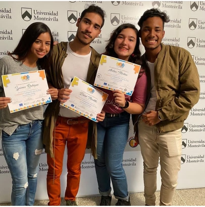 Unión Europea y Universidad Monteávila