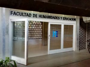 Ladrones desvalijaron control de estudios