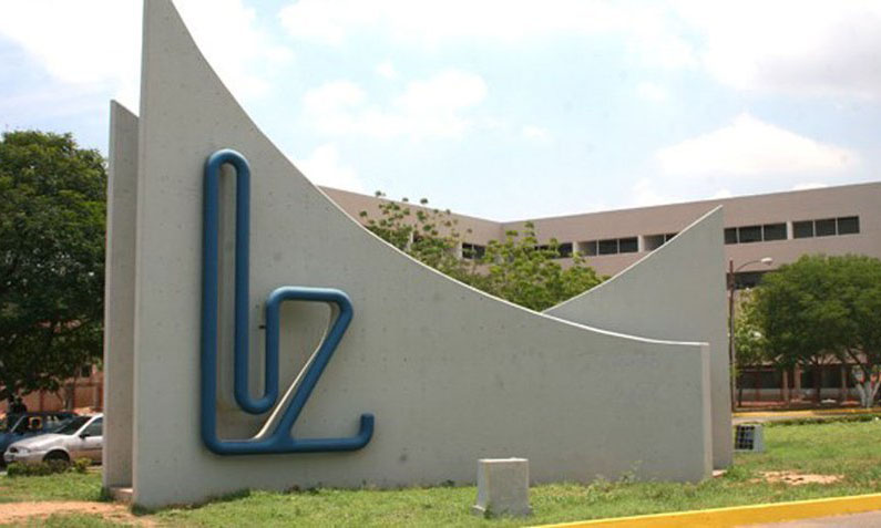 defensa de universidades
