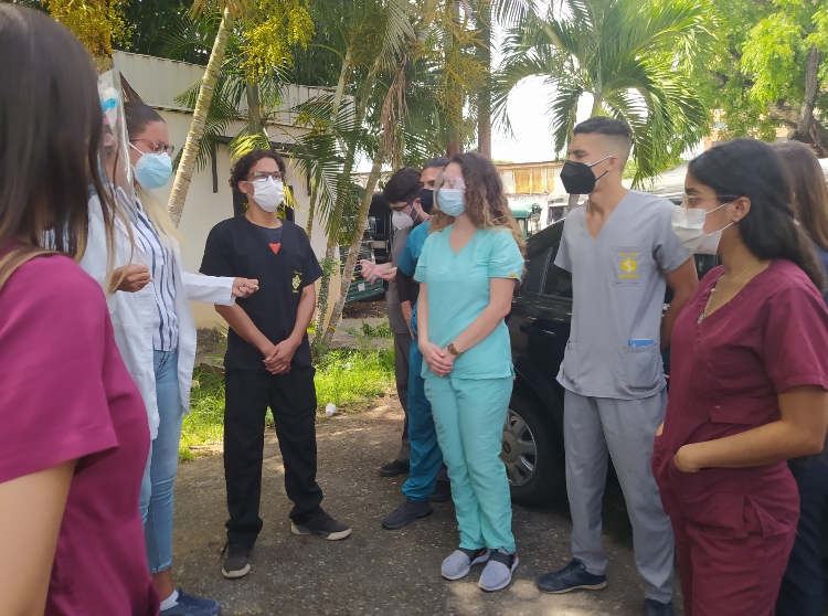 Estudiantes de Medicina de la UC
