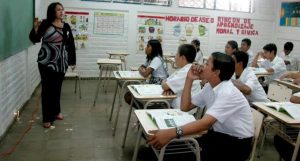 Foto-Día-del-Maestro-696x374