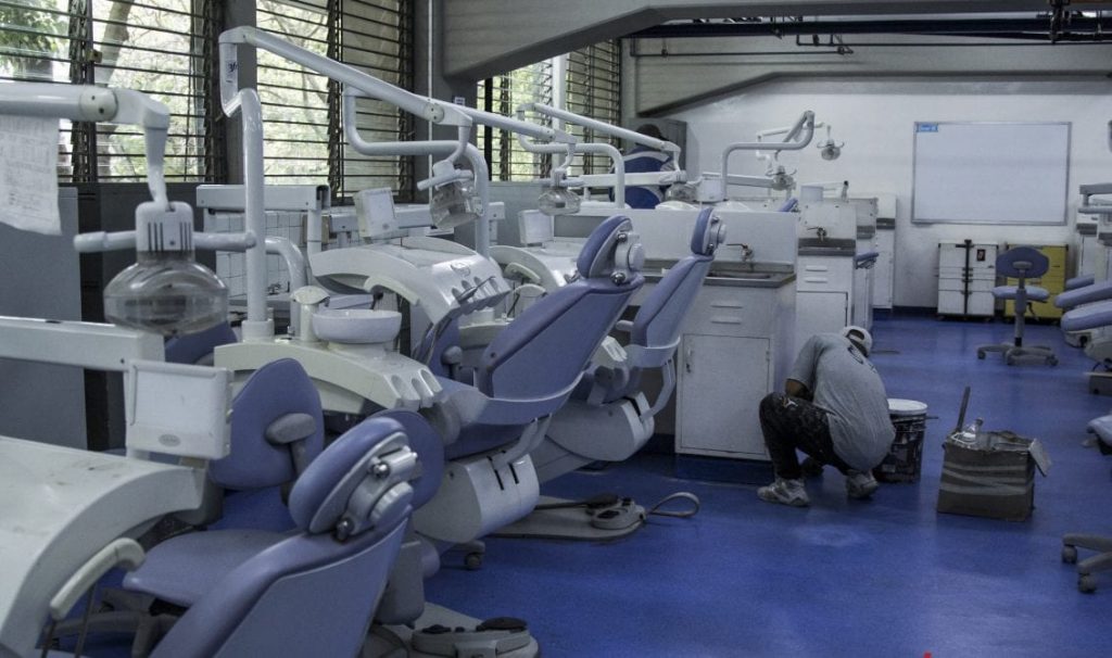 Facultad-odontologia-UCV-1132x670