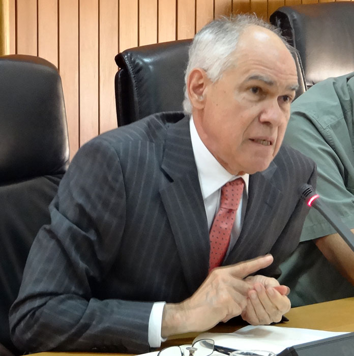 ucv-prof-amalio-belmonte-01