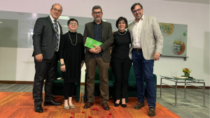 Banesco y La Poeteca presentaron Las partes sueltas