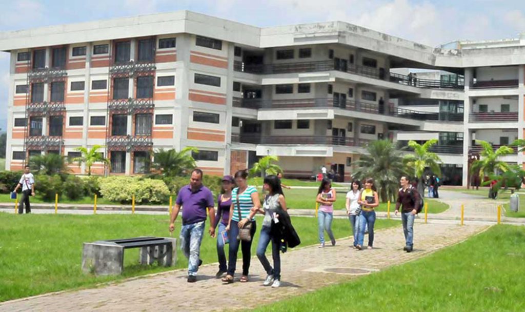 Universidad-de-Carabobo-UC-estudiantes-UC-1024x608