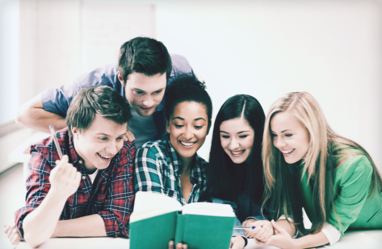 Los jóvenes son el público cautivo de la Biblioteca Digital Banesco