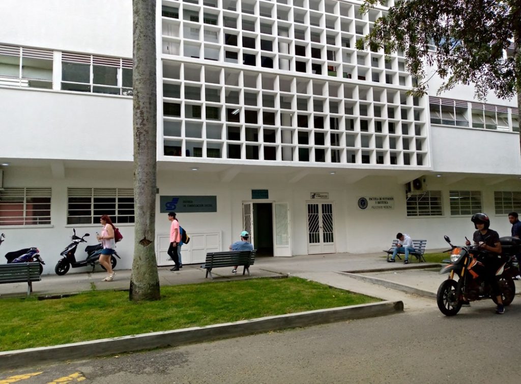 Esc Com Soc UCV
