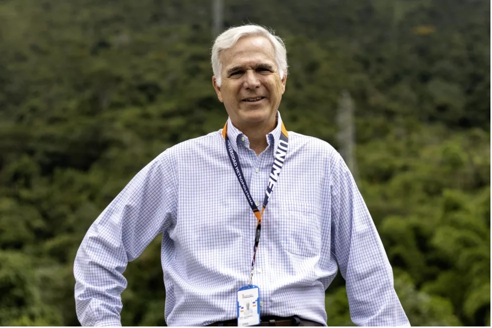 director escuela de turismo unimet