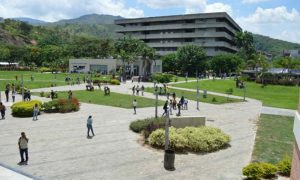 Universidad-de-Carabobo-1000x600