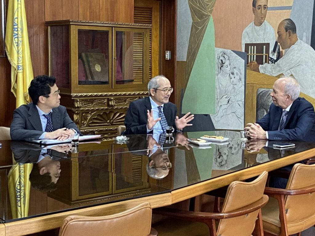Visita-de-la-Embajada-de-Japon9-scaled-e1761823475440