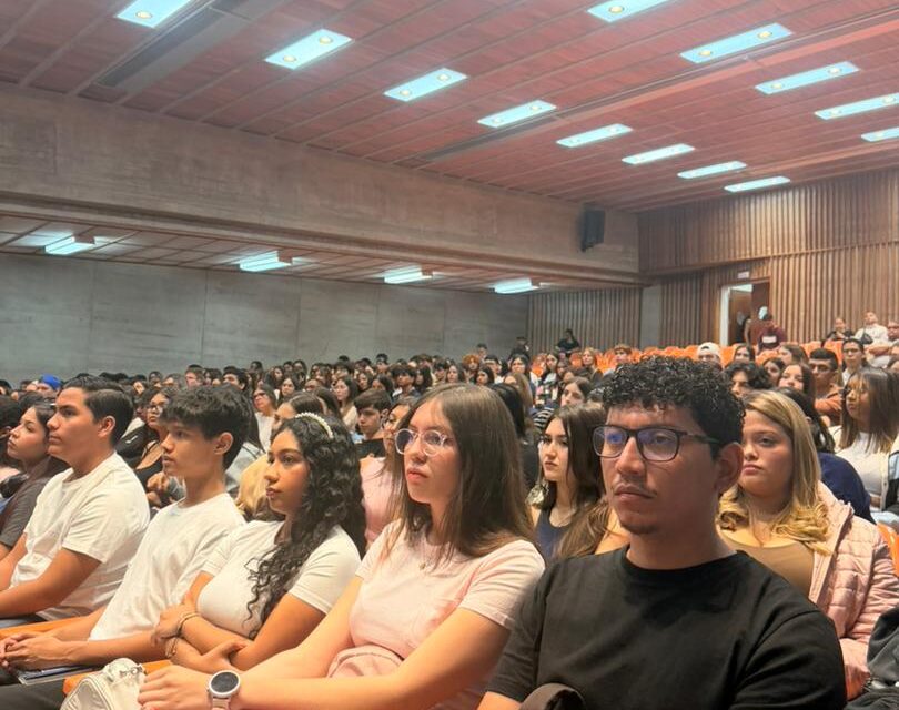 Bienvenido-nuevos-ingresos-medicinas-2-810x640
