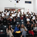 IESA y MUN UCV certifican a 128 jóvenes en el cierre del ciclo de conferencias de liderazgo y actualidad