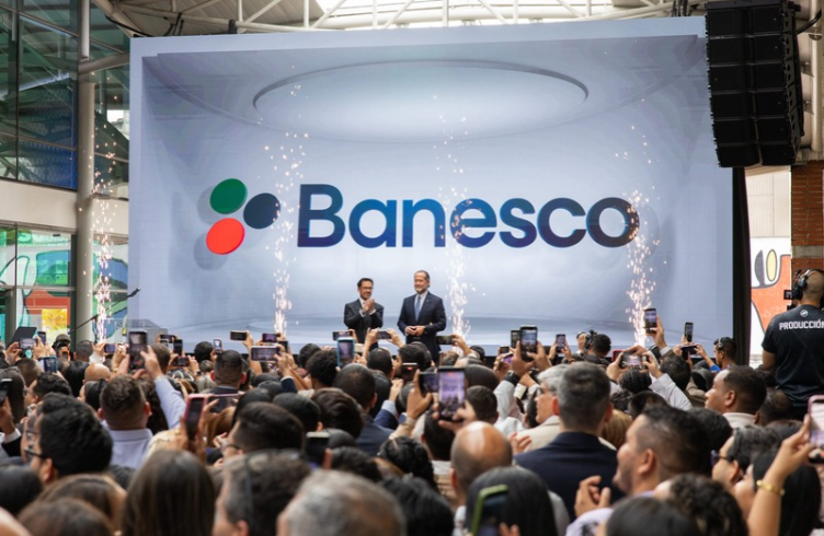 El camino siempre has sido tú, es la frase que acompaña la nueva imagen de Banesco
